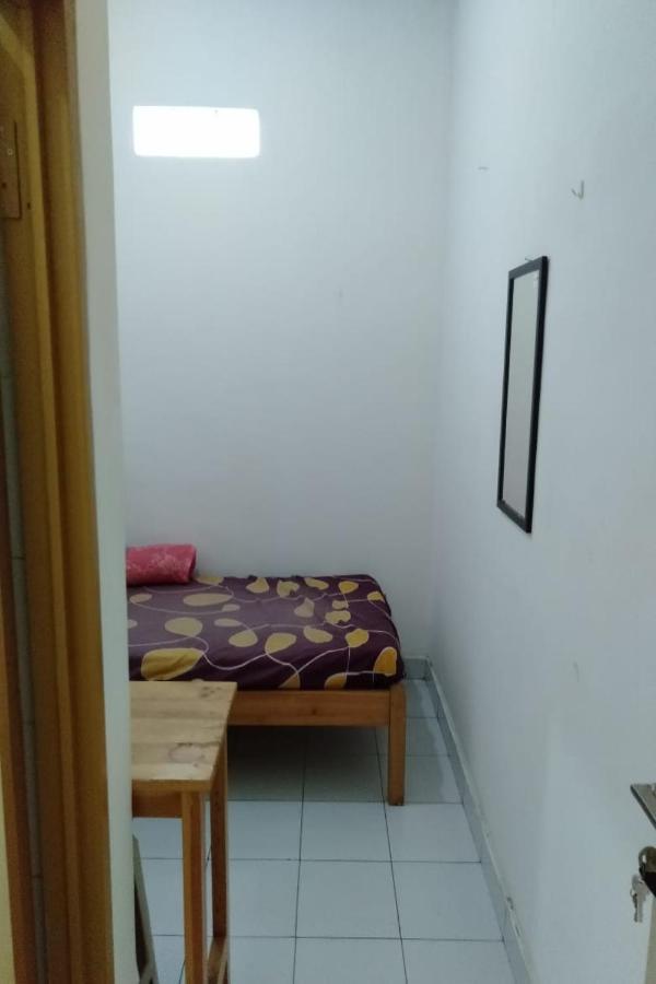Spot On 90538 Wisma Dewi Syariah Cakarta Dış mekan fotoğraf
