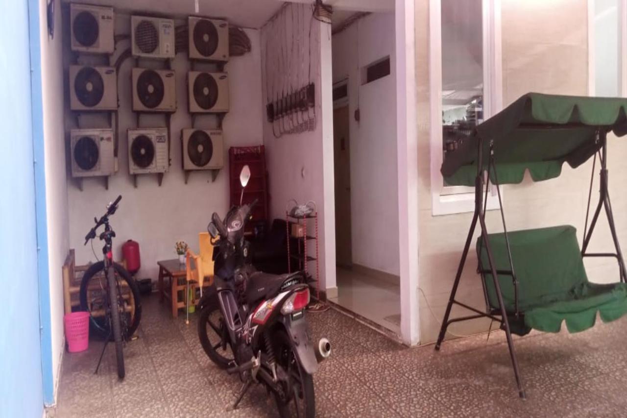 Spot On 90538 Wisma Dewi Syariah Cakarta Dış mekan fotoğraf