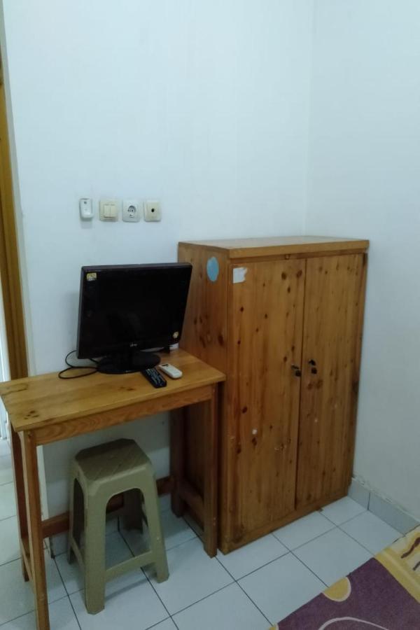Spot On 90538 Wisma Dewi Syariah Cakarta Dış mekan fotoğraf